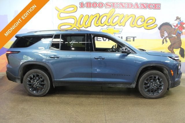 2025 Chevrolet Traverse LT in Lakeshore Blue Metallic — front three-quarter view
