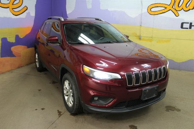 2019 Jeep Cherokee — side profile view