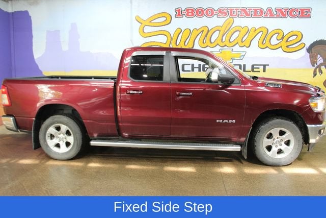 2019 RAM 1500 Big Horn/Lone Star in Red — front three-quarter view