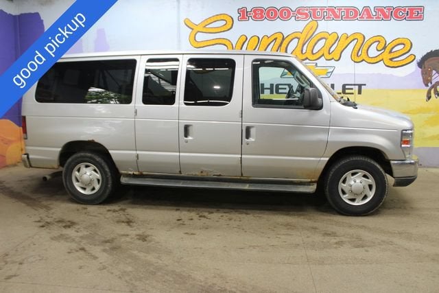 2012 Ford E-350 Super Duty XLT in White — front three-quarter view
