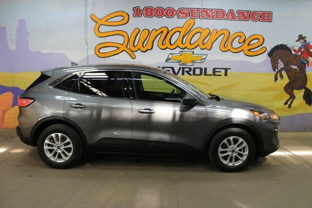 2022 Ford Escape SE Hybrid in Grey — front three-quarter view