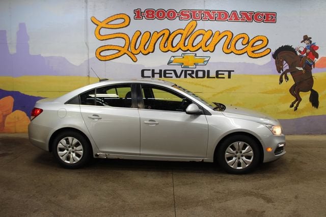 2016 Chevrolet Cruze Limited LT in Silver — front three-quarter view