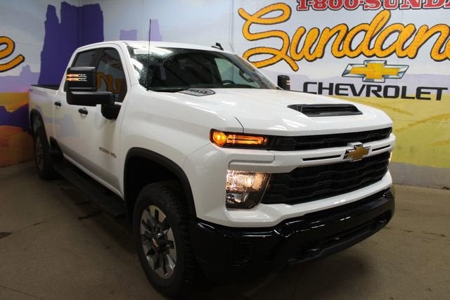 2026 Chevrolet Silverado 2500 HD — side profile view