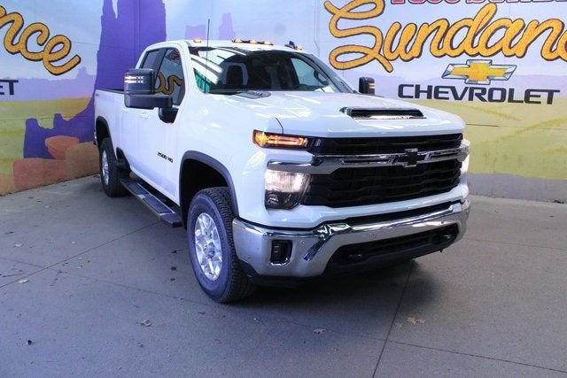 2026 Chevrolet Silverado 2500 HD — rear three-quarter view