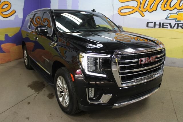 2021 GMC Yukon — side profile view