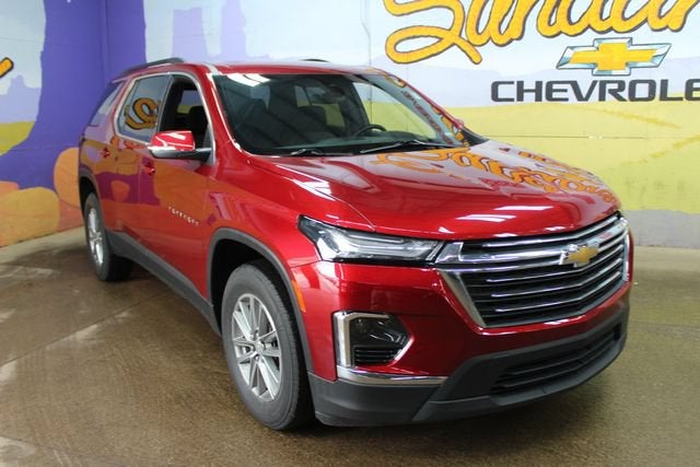 2023 Chevrolet Traverse — side profile view