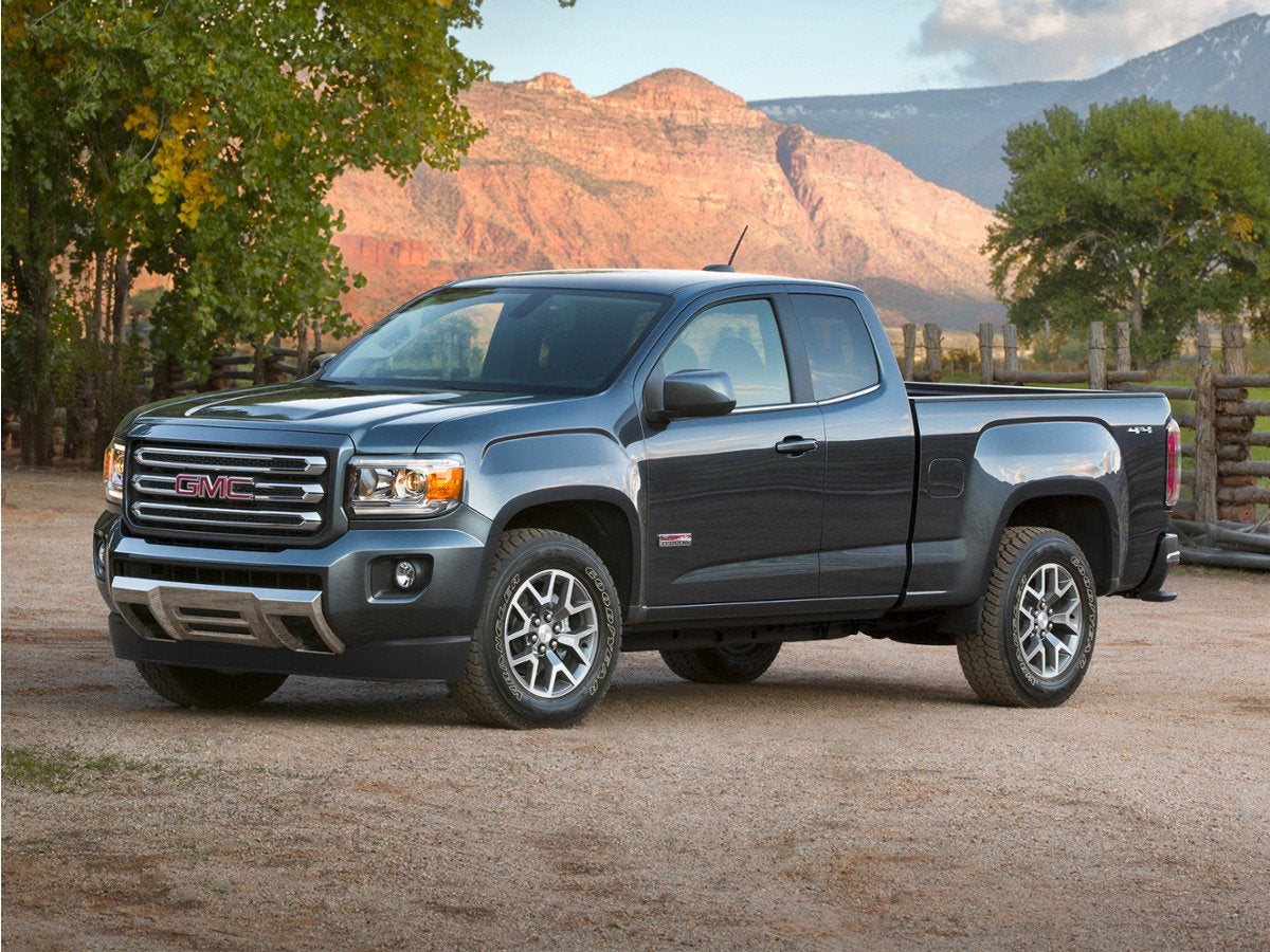 2018 GMC Canyon 4WD SLE in Dark Slate Metallic — front three-quarter view
