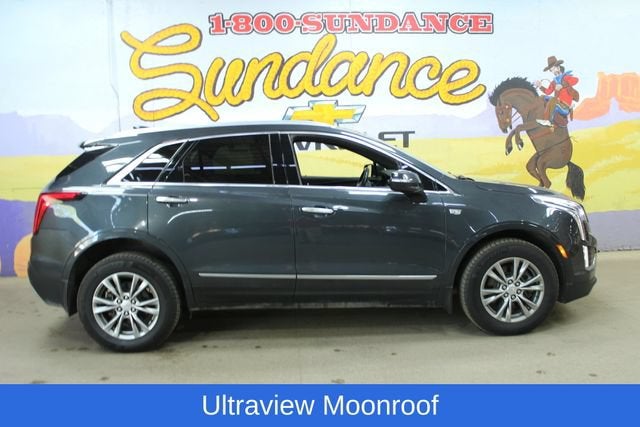 2022 Cadillac XT5 Premium Luxury in Wilder Metallic — front three-quarter view