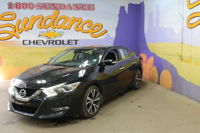 2016 Nissan Maxima — side profile view