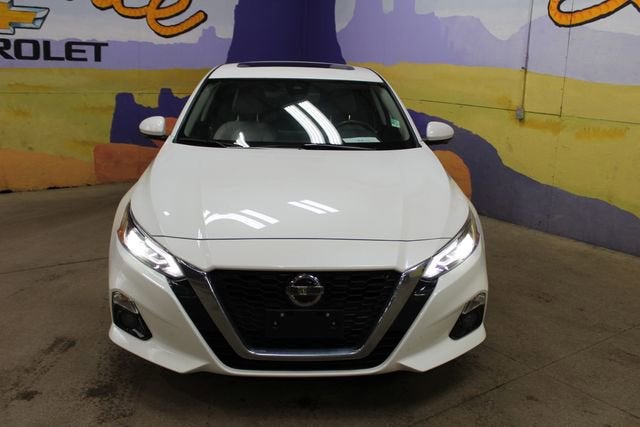 2022 Nissan Altima — rear three-quarter view