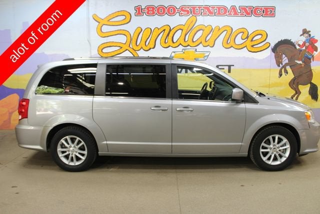2019 Dodge Grand Caravan SXT in Silver — front three-quarter view