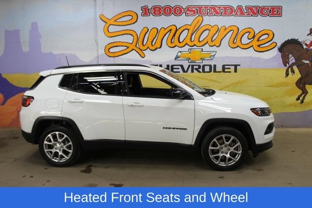 2023 Jeep Compass Latitude Lux FWD in White — front three-quarter view