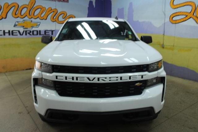 2019 Chevrolet Silverado 1500 — rear three-quarter view