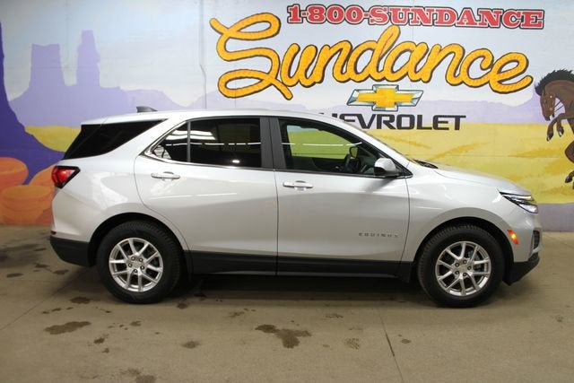 2022 Chevrolet Equinox LT in Silver Ice Metallic — front three-quarter view