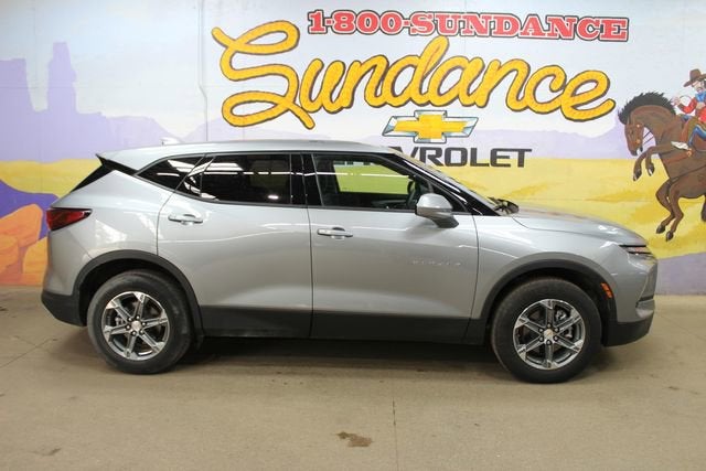 2025 Chevrolet Blazer 2LT in Sterling Gray Metallic — front three-quarter view
