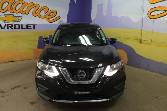 2018 Nissan Rogue — rear three-quarter view