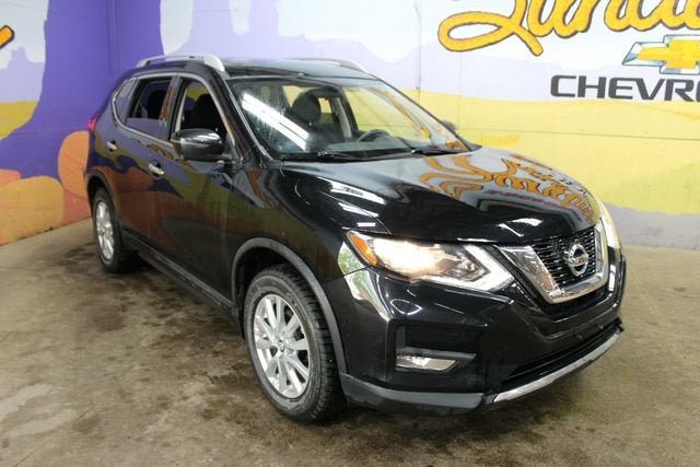 2017 Nissan Rogue — interior view