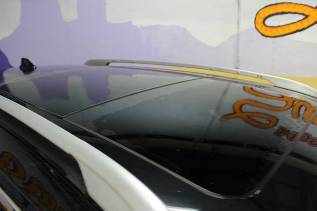 2017 Nissan Rogue — detail view