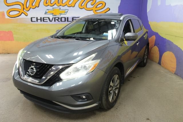 2016 Nissan Murano — interior view