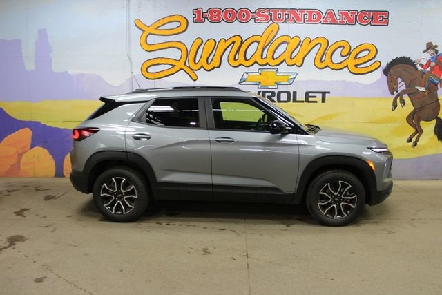 2026 Chevrolet Trailblazer ACTIV in Sterling Gray Metallic — front three-quarter view