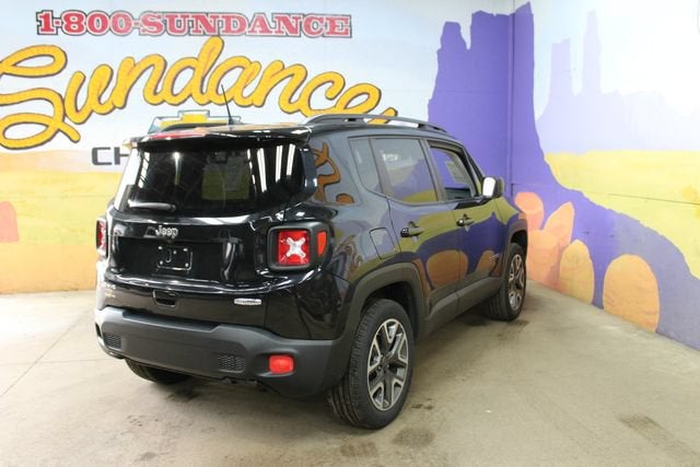 2018 Jeep Renegade — interior view